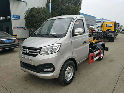 长安勾臂垃圾车