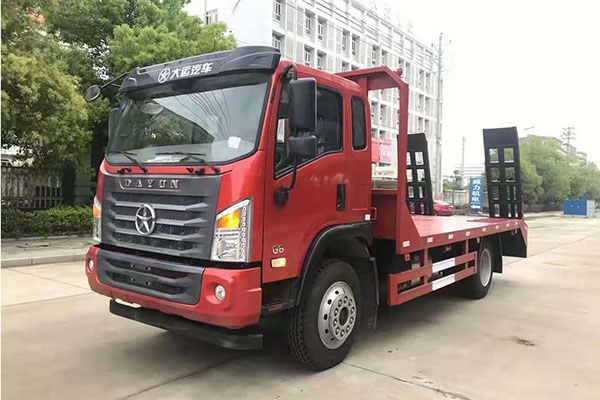 湖北大运平板运输车