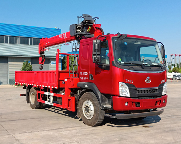 柳汽乘龙10吨随车吊