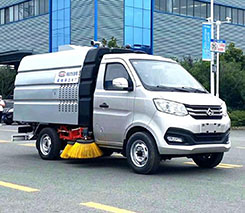 国六长安小型扫路车